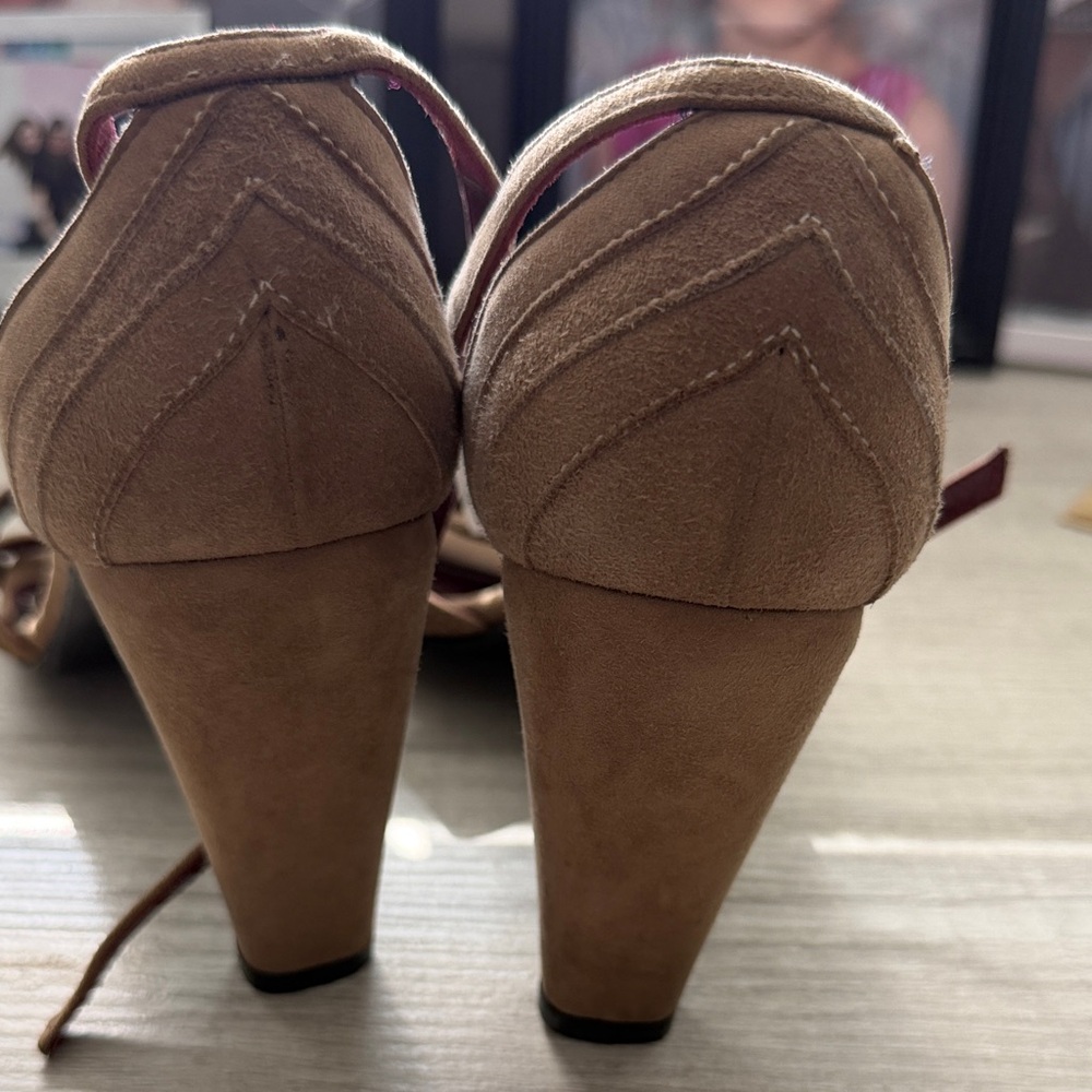 CHANEL Tan Suede Block Heel Sandals